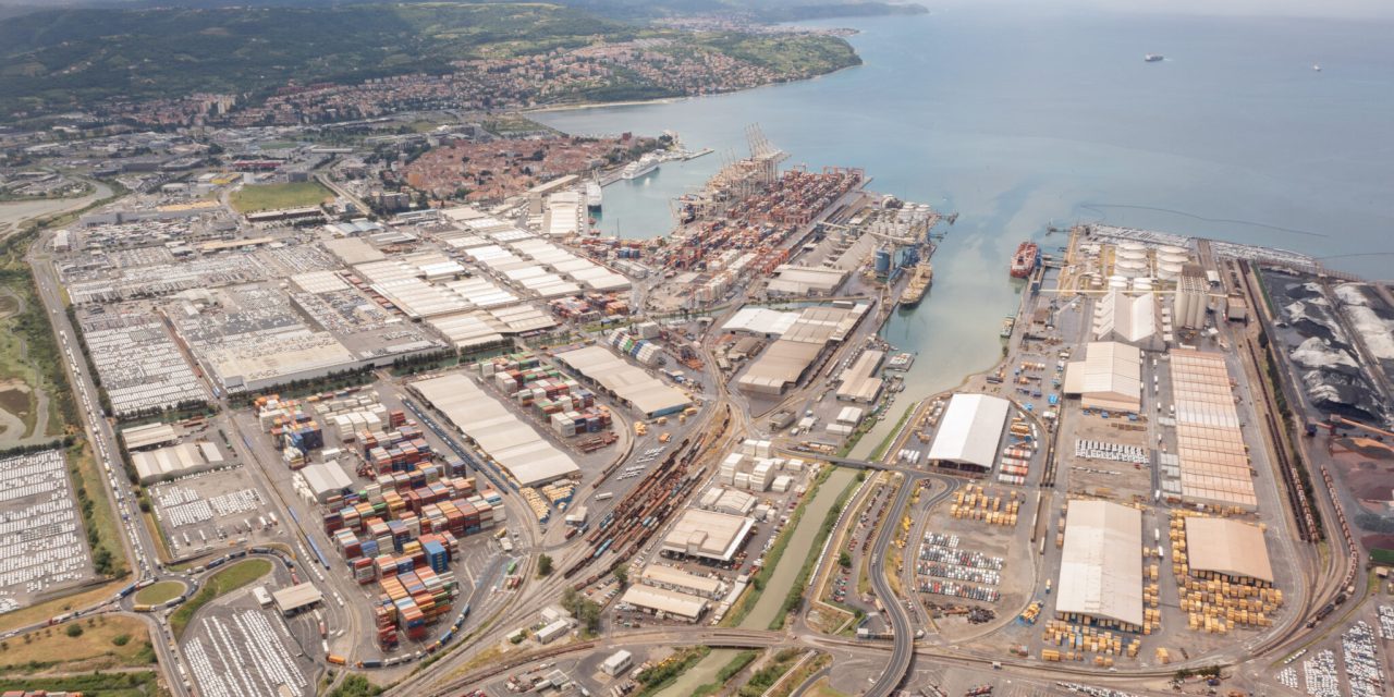 Il porto di Capodistria “risarcisce” i residenti<h2 class='anw-subtitle'>Disponibili i fondi di Luka Koper per interventi di mitigazione ambientale</h2>