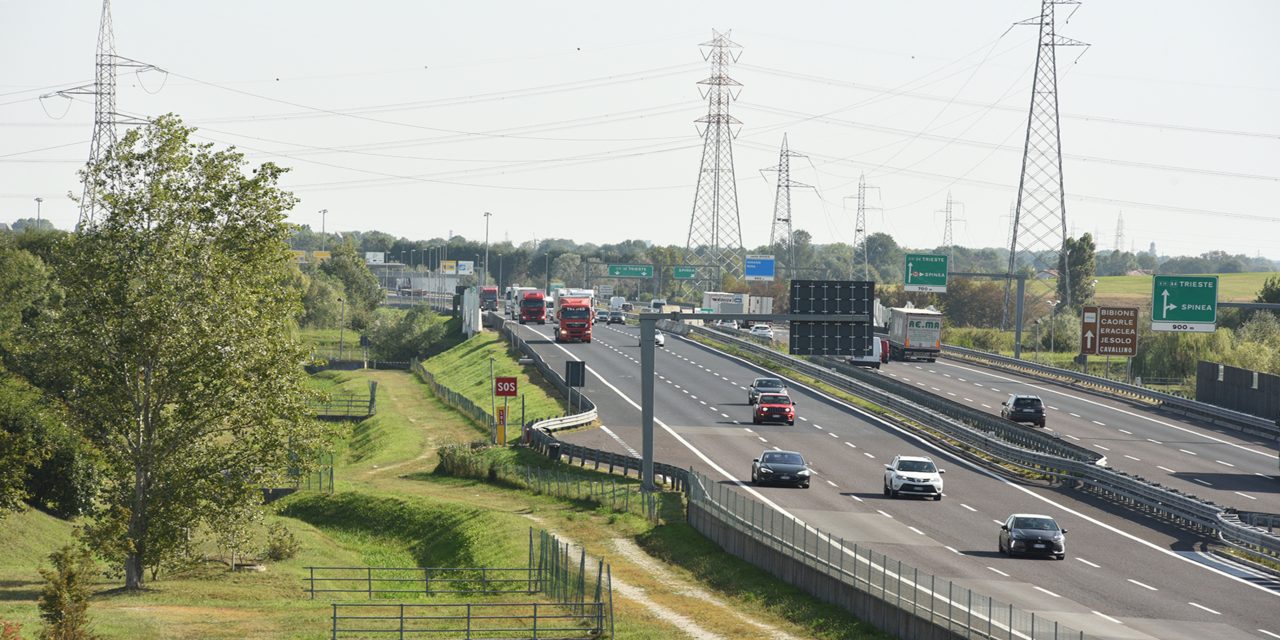 Traffico Tir Milano-Venezia doppia la direttrice verso Torino<h2 class='anw-subtitle'>Il capoluogo veneto torna centrale: il baricentro del sistema produttivo italiano si sposta a est</h2>