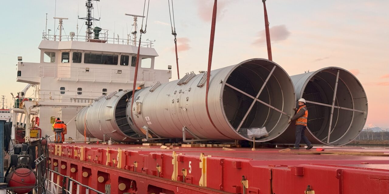 Da Porto Nogaro all’Algeria: impianto Alder per formaldeide<h2 class='anw-subtitle'>Rhenus ha gestito il trasporto multimodale dei componenti industriali</h2>