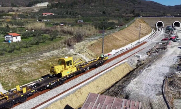 Ferrovia Capodistria-Divaccia: primo treno in galleria (video)