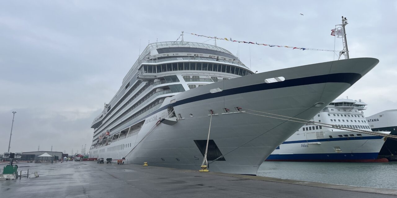 A Venezia via alla stagione delle crociere<h2 class='anw-subtitle'>La Viking Star al terminal di Fusina. Si punta a superare i 640mila passeggeri nel corso dell'anno</h2>