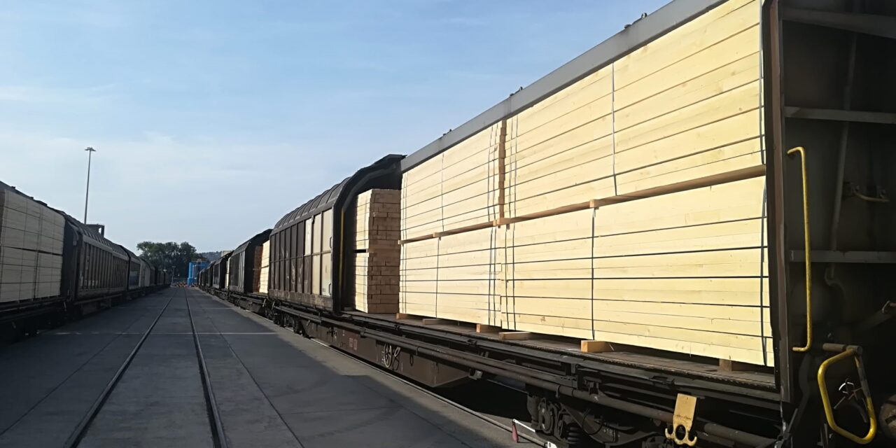 Porto di Trieste, “chiude” lo Scalo Legnami<h2 class='anw-subtitle'>Le storiche tettoie non sono ricomprese nell'attività della nuova Piattaforma logistica</h2>