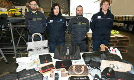 One million counterfeit items seized in Trieste<h2 class='anw-subtitle'>Operation by the Guardia di Finanza and Customs Agency: goods bound for Northern Europe</h2>