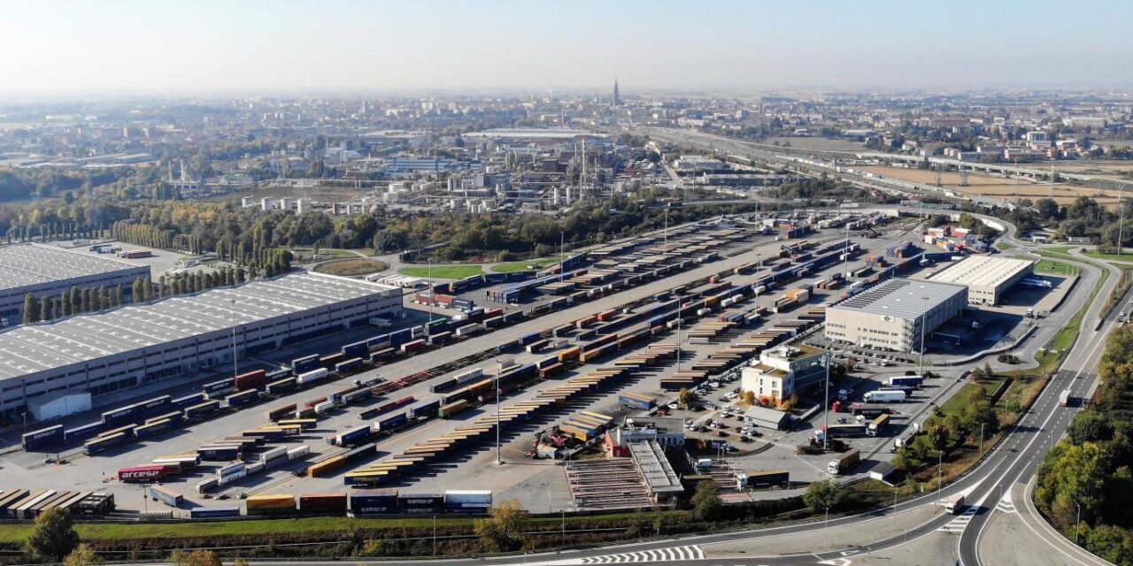 Hupac shifts Padua–Busto Arsizio service to Novara<h2 class='anw-subtitle'>Among the goals: improved transit time and greater appeal thanks to the Piedmont dry port network</h2>