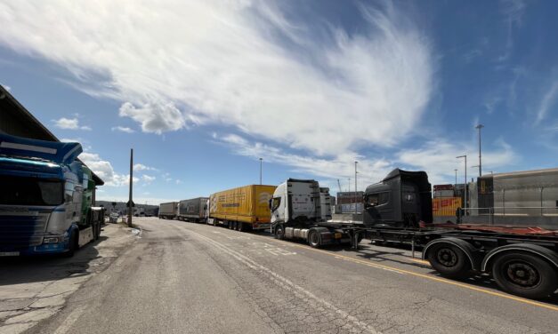 Port of Trieste, hauliers protest over access chaos at the Logistics Platform