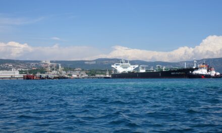 Al terminal SIOT di Trieste la prima petroliera Suezmax<h2 class='anw-subtitle'>L'ormeggio è stato reso possibile dai lavori di ristrutturazione e potenziamento commissionati a Fincantieri</h2>