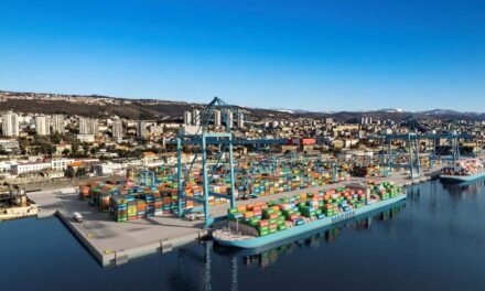 Rijeka Gateway, installato l’equipment: attesi 300 addetti<h2 class='anw-subtitle'>Il nuovo terminal al porto di Fiume sarà operativo nella seconda metà dell'anno in corso</h2>