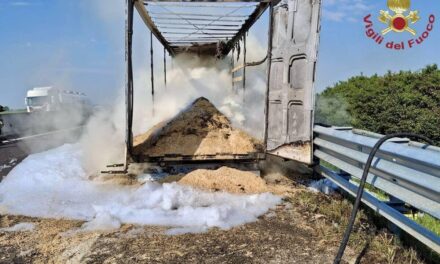 Tir in fiamme sulla A4, traffico dirottato sulla A28/A27<h2 class='anw-subtitle'>Incendio tra Portogruaro e San Stino: ripresa la circolazione ma restano deviazioni e code su più tratti della rete</h2>
