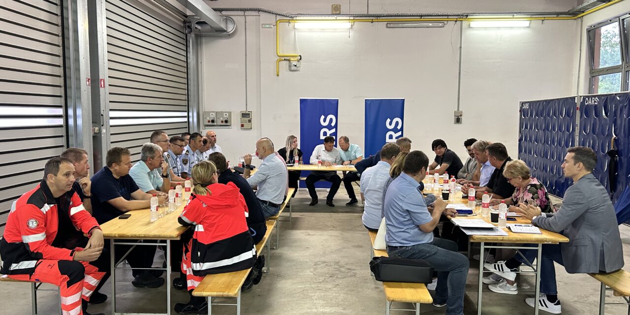 Caos H4, la Slovenia riapre parzialmente la supestrada<h2 class='anw-subtitle'>Nuovo piano per ridurre la congestione dei camion. Dalla parte italiana, accordo Regione-Autostrade Alto Adriatico</h2>