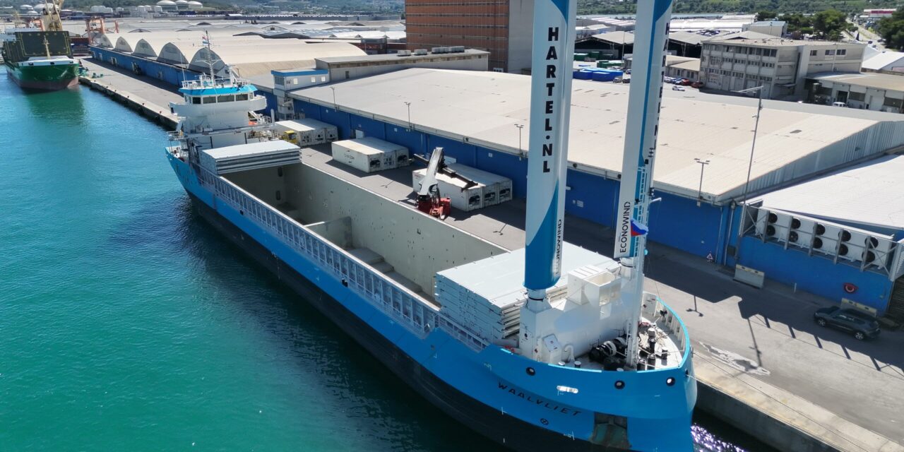 Al porto di Capodistria la nave a vela Waalvliet<h2 class='anw-subtitle'>Al terminal merci generali la nuova unità della Hartel, dotata di ventofoil e propulsione ibrida</h2>