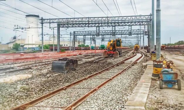 Venezia Marghera, attivato primo binario da 740 metri<h2 class='anw-subtitle'>Investimento da 2,7 milioni di euro per rendere più competitivo il porto nel trasporto merci su ferrovia</h2>