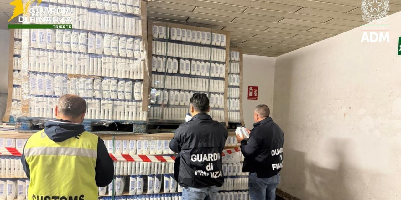 Trieste, sequestrati due container di merce contraffatta<h2 class='anw-subtitle'>Etichette false e prodotti per l’igiene personale e la profumazione ambientale: valore sul mercato oltre un milione di euro</h2>
