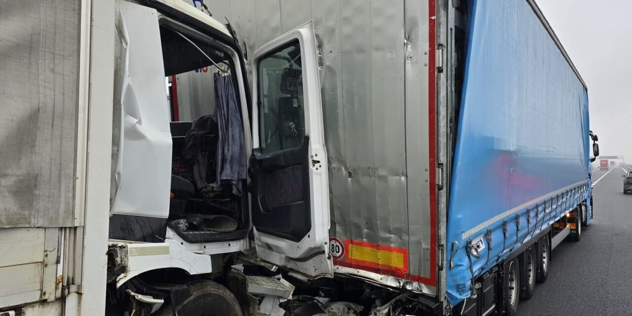 Autostrade Fvg, due incidenti in poche ore: un ferito grave<h2 class='anw-subtitle'>In entrambi i casi, sulla A4 e lungo la A23, sono stati coinvolti mezzi pesanti</h2>