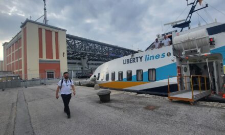 Trieste-Istria, 18mila passeggeri sul collegamento estivo<h2 class='anw-subtitle'>Cresciuti gli arrivi dall’estero e il coefficiente di riempimento sull’imbarcazione gestita da Liberty Lines</h2>