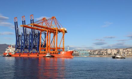 Porto di Fiume: 2 nuove gru per AGCT<h2 class='anw-subtitle'>Arrivato al terminal container l'equipment Super Post Panamax prodotto da ZPMC: operativo entro fine anno</h2>