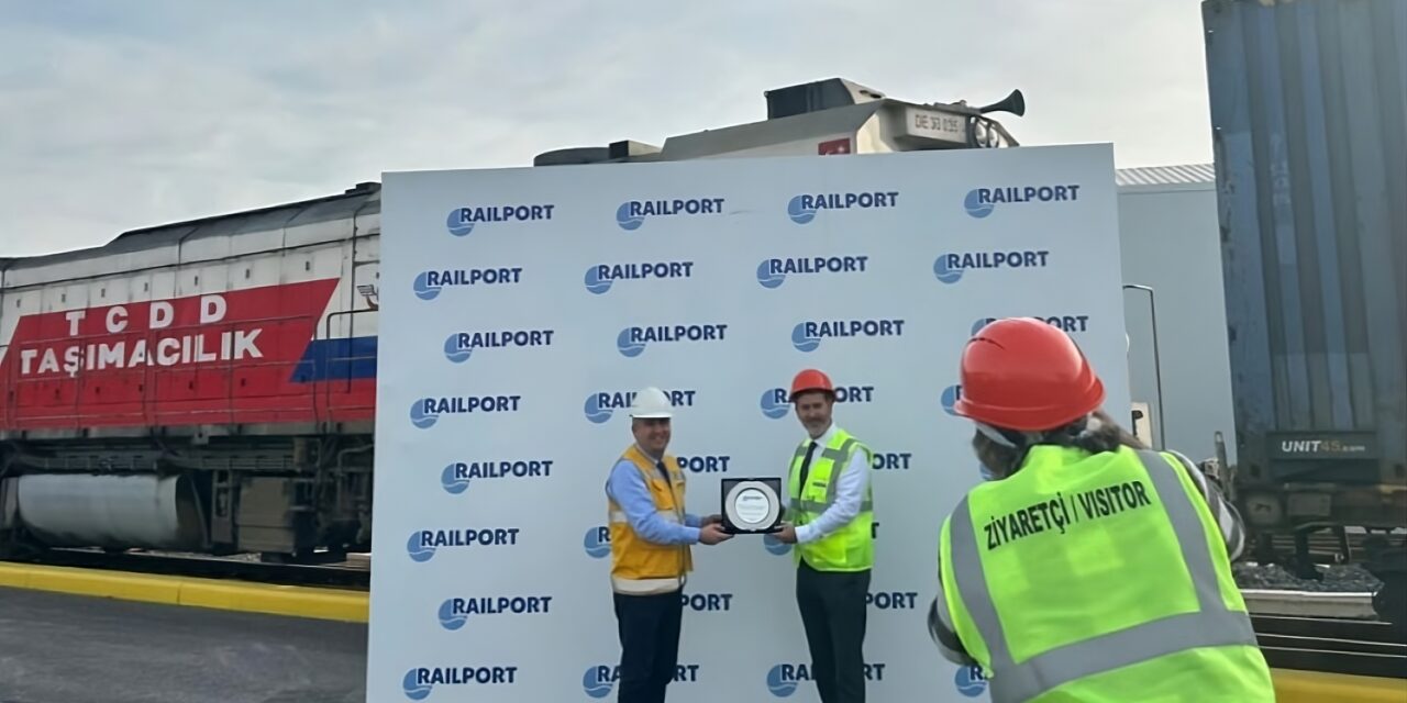 Primo treno da Railport (Turchia) in Europa con Metrans<h2 class='anw-subtitle'>Il nuovo terminal intermodale turco, sviluppato da Arkas Holding e duisport, apre il suo corridoio euro-asiatico</h2>