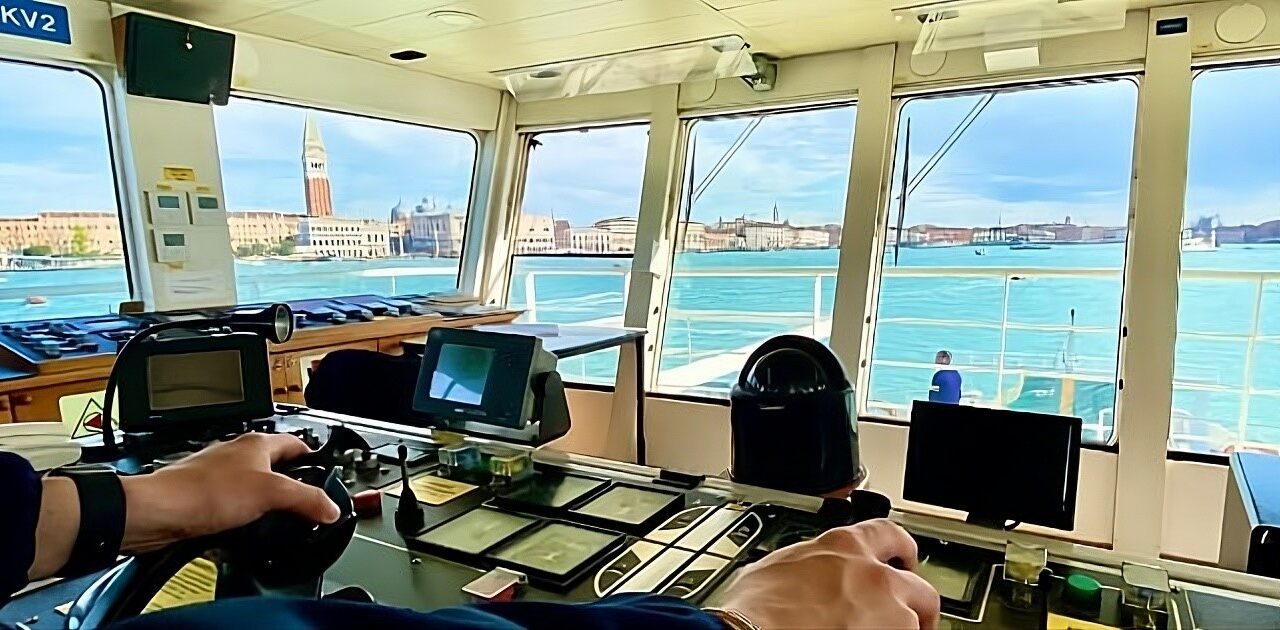 Venezia, AVM/Actv: nuove selezioni per personale navigante<h2 class='anw-subtitle'>Assunzioni esterne, avanzamenti interni e collaborazione con istituti nautici per sostenere trasporto pubblico lagunare</h2>