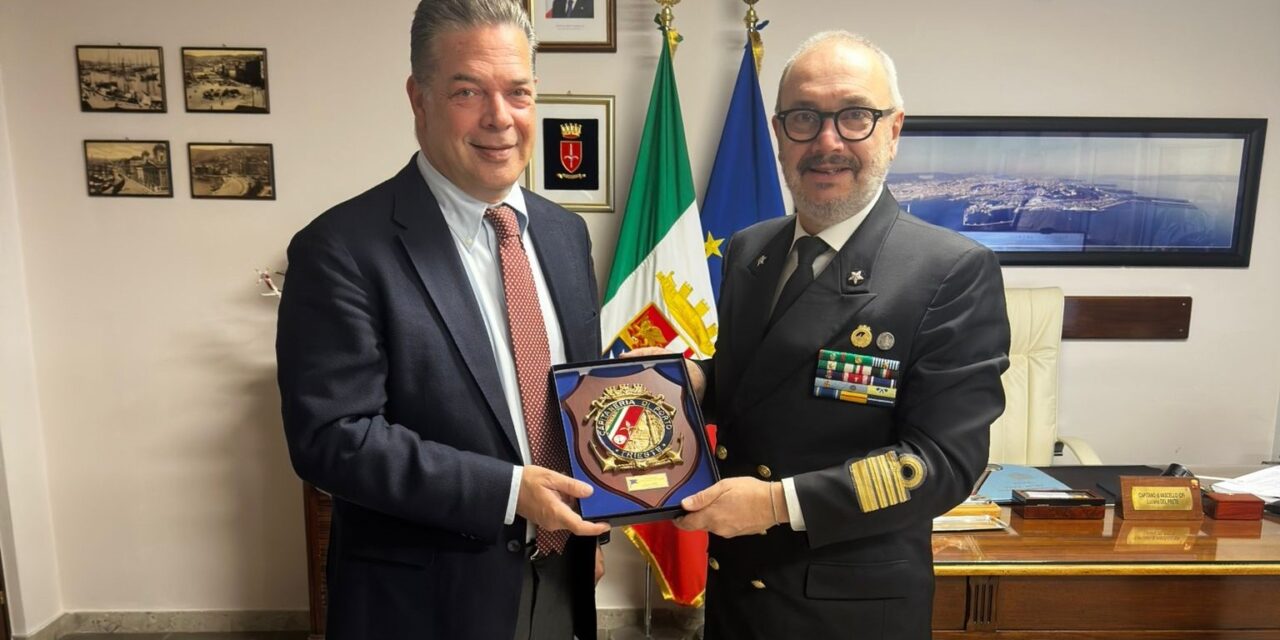 Sicurezza e sviluppo al centro del confronto sul porto di Trieste<h2 class='anw-subtitle'>I temi affrontati tra Capitaneria e Autorità portuale. Ieri nello scalo un’esercitazione contro la minaccia dei droni</h2>