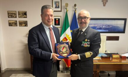 Safety and development at the heart of talks on the port of Trieste<h2 class='anw-subtitle'>Topics on the table between the Harbour Master’s Office and the Port Authority. Yesterday, a drill at the port to address the drone threat</h2>
