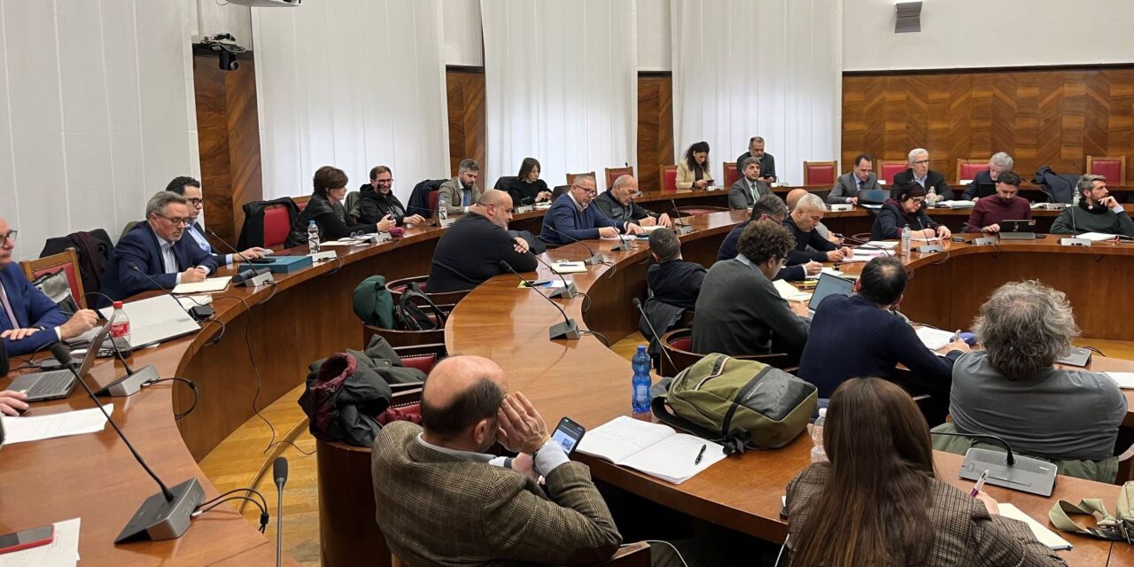 Innoway Trieste: unions cautiously satisfied after meeting at MIMIT<h2 class='anw-subtitle'>Investments and full employment by 2027 confirmed, but concerns remain over timelines, supplies and CIGS.</h2>