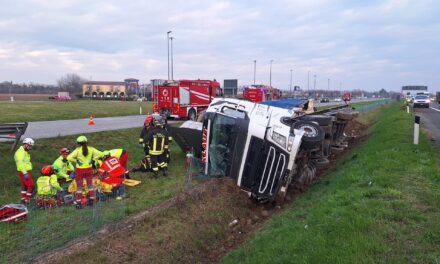 Two accidents on the A4 between Friuli and Veneto<h2 class='anw-subtitle'>Heavy vehicles involved between Villesse–Palmanova and between Dolo and Padova Est, with queues up to 10 kilometres.</h2>