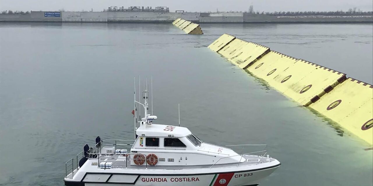 MOSE, vessels up to 140 metres into the lagoon even with barriers raised<h2 class='anw-subtitle'>Ordinance by the Venice Harbour Master: navigation-lock safety with “experimental and progressive limits”</h2>