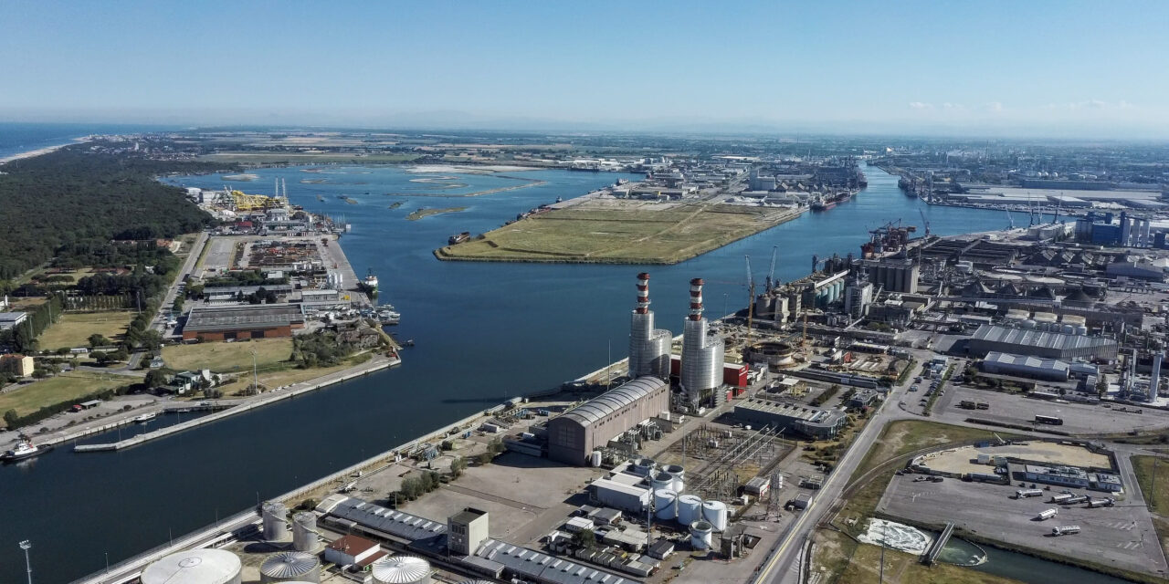 Ravenna port strengthens bid to become rare earths hub<h2 class='anw-subtitle'>The Chamber of Commerce supports the project shared with Porto Marghera for the critical raw materials supply chain</h2>
