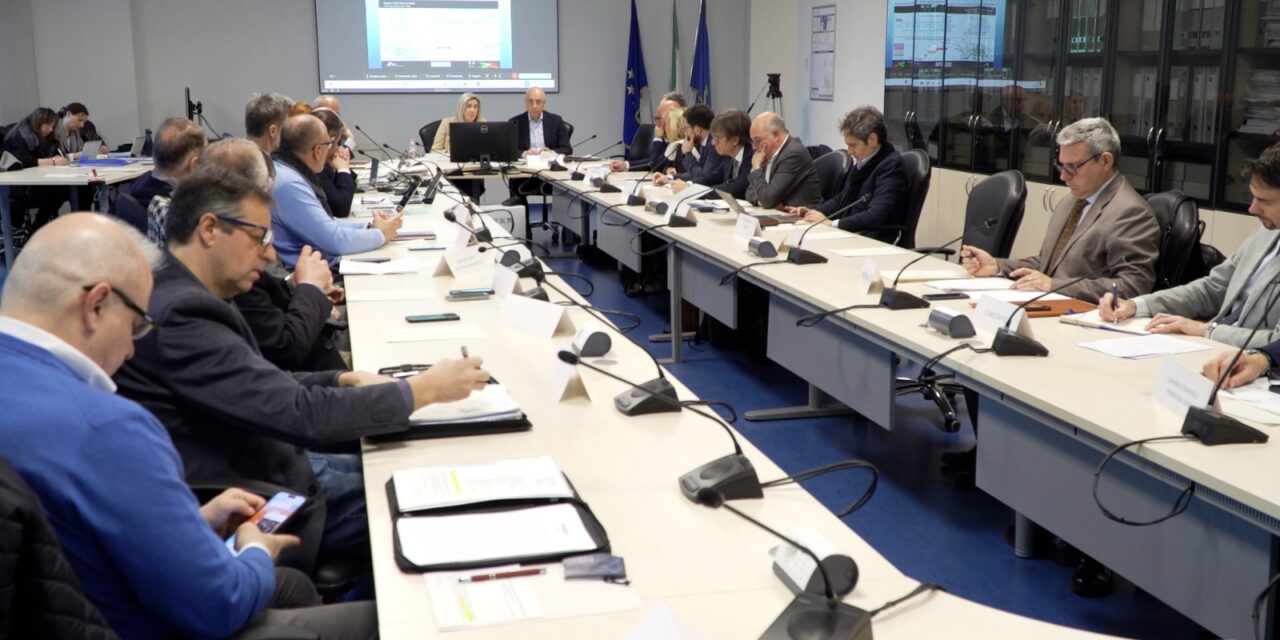 Tarvisio rail closure: FVG region moves to limit the fallout<h2 class='anw-subtitle'>Port authority calls for dedicated working group, operators propose subsidies for road transport to Villach</h2>