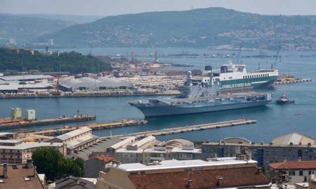 Marina Militare, droni TB3 sulla Cavour con Leonardo