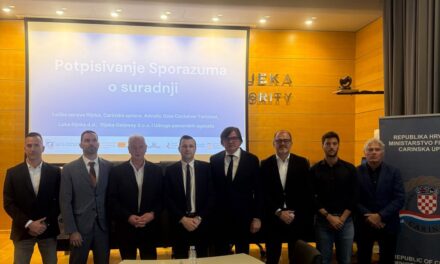 Porto di Fiume, accordo tra Dogana e operatori<h2 class='anw-subtitle'>La firma oggi all'Autorità portuale per velocizzare i flussi di merci e favorire partnership nello scalo croato</h2>