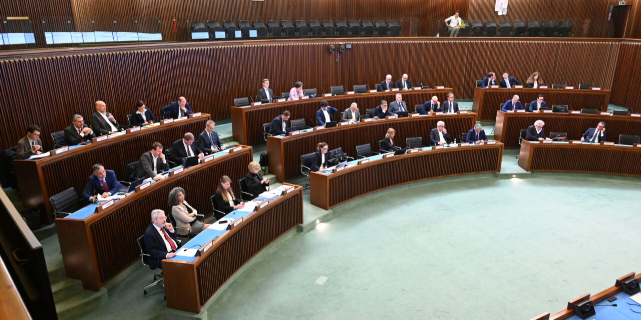 Autonomia porti Fvg, sì unanime del Consiglio regionale<h2 class='anw-subtitle'>Mozione bipartisan contro la riforma nazionale: timori su Porti d’Italia e rischio perdita di risorse e competenze</h2>