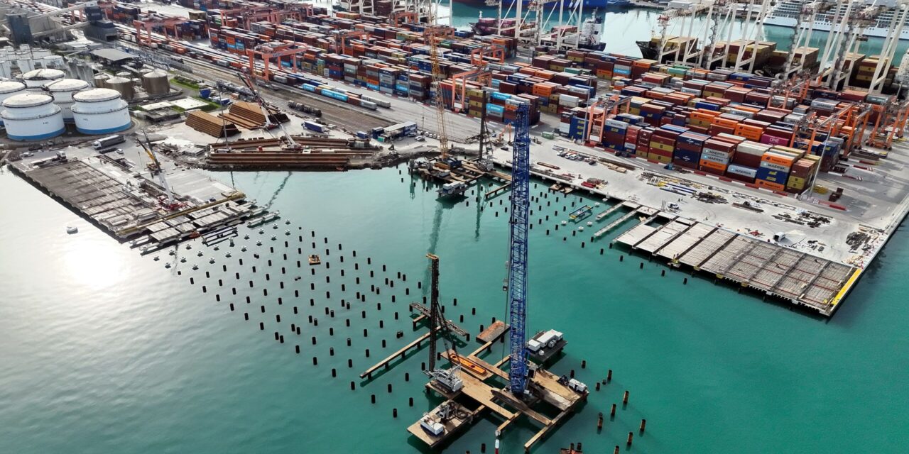 Luka Koper approva bilancio 2025: ricavi e utili in forte crescita<h2 class='anw-subtitle'>Per il porto sloveno traffici solidi e ciclo di investimenti fino al 2028, con focus su container, auto e sostenibilità</h2>
