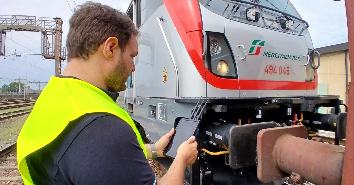 FS Logistix tests its first smart train<h2 class='anw-subtitle'>Sensors on wagons and 700 units already digitalised: operational testing begins for safety and predictive maintenance</h2>