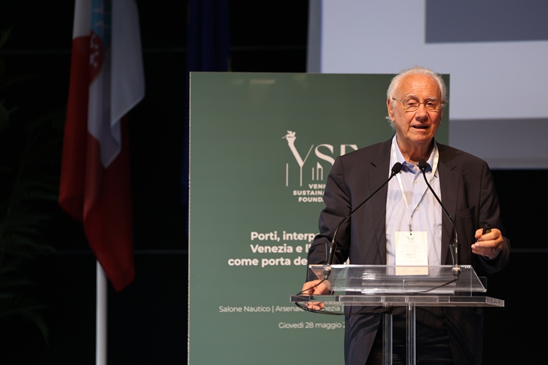 Alto Adriatico, torna l’idea di un sistema portuale integrato<h2 class='anw-subtitle'>Il Veneto, però, continua a scegliere Genova. Convegno rilancia la collaborazione tra Venezia, Trieste, Ravenna, Capodistria e Fiume</h2>