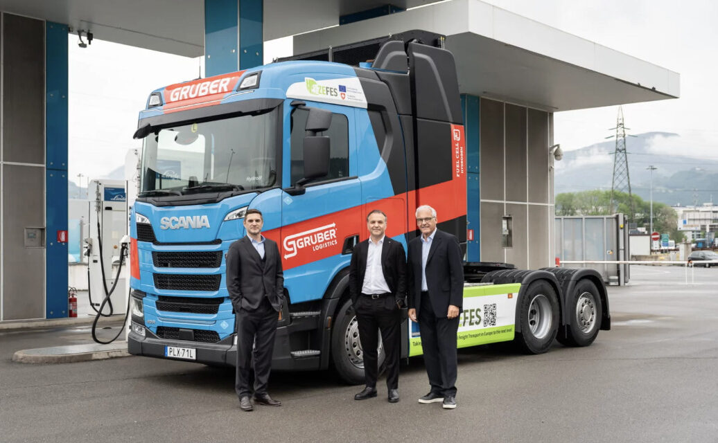Gruber Logistics e Scania sperimentano camion a fuel cell<h2 class='anw-subtitle'>Il progetto rientra nell'iniziativa europea ZEFES e vede il mezzo impiegato su tratte operative con clienti industriali di primo piano</h2>