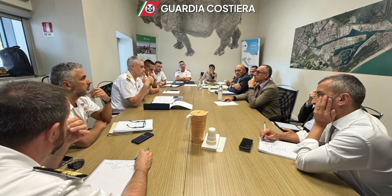 Porto di Ravenna, aumentano pescaggi per banchine Marcegaglia e Petra<h2 class='anw-subtitle'>Nuova ordinanza della Capitaneria fondali operativi più profondi e maggiore capacità operativa dello scalo</h2>