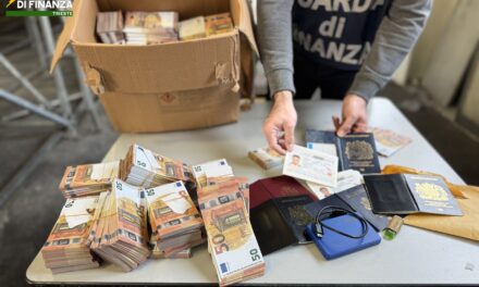 Counterfeit euros and forged documents seized at the port of Trieste<h2 class='anw-subtitle'>Truck from Turkey bound for Germany intercepted with banknotes and thousands of digital files for the production of false identities</h2>