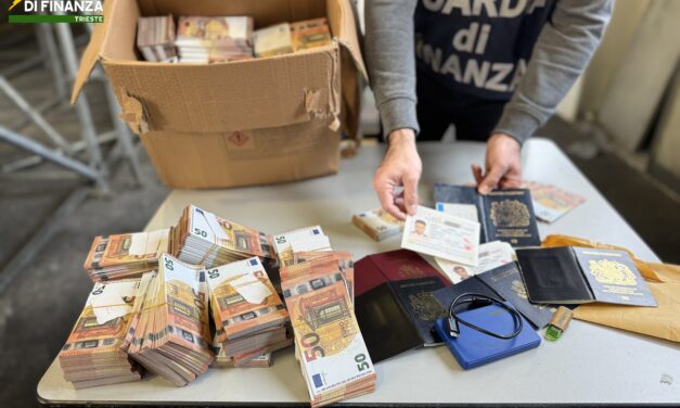 Sequestrati al porto di Trieste euro falsi e documenti contraffatti