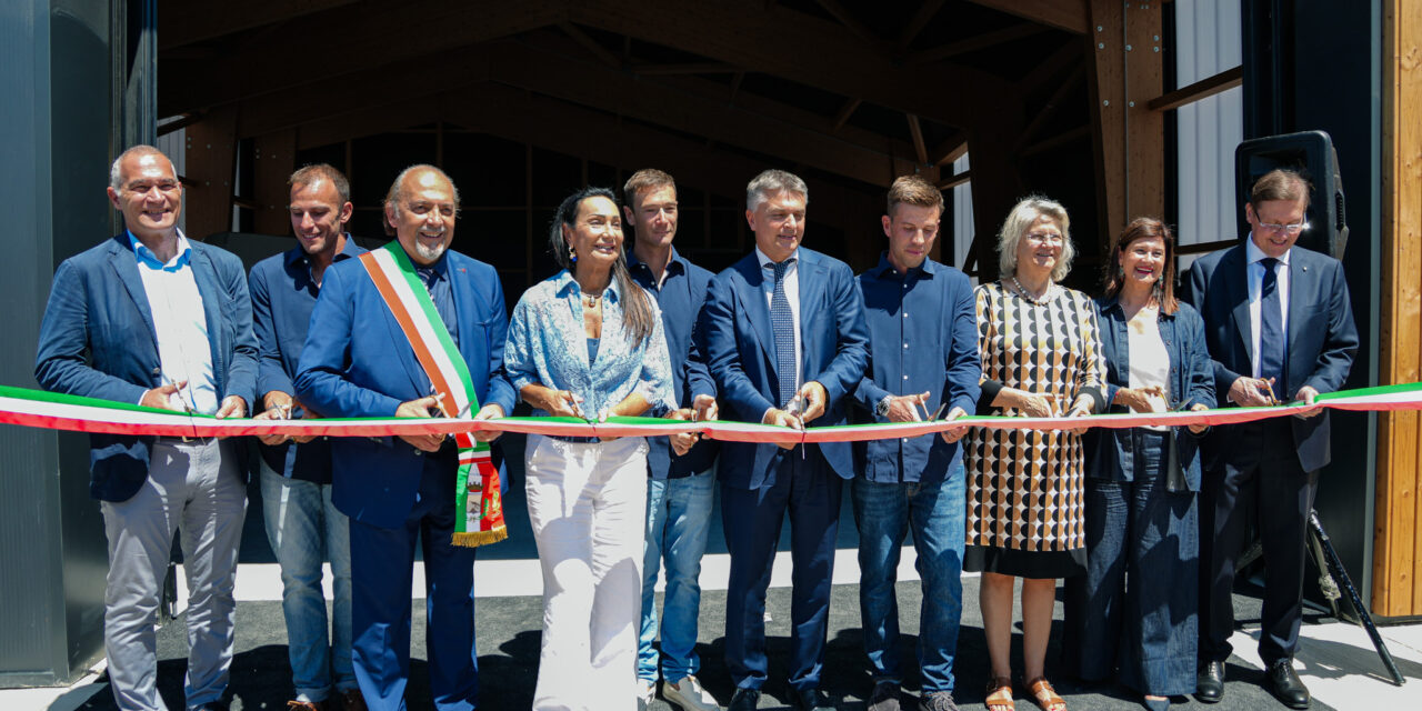 Nlcomp inaugura a Monfalcone il primo sito produttivo rFactory<h2 class='anw-subtitle'>Nuovo impianto da oltre 4mila metri quadrati per la produzione di materiali compositi sostenibili per nautica, trasporto marittimo e sport</h2>